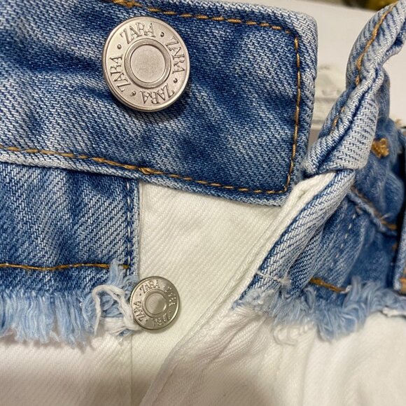 Zara Womens High-Waisted Two-Tone Denim Shorts Button Fly Frayed Hem USA Size 6 - Picture 5 of 7